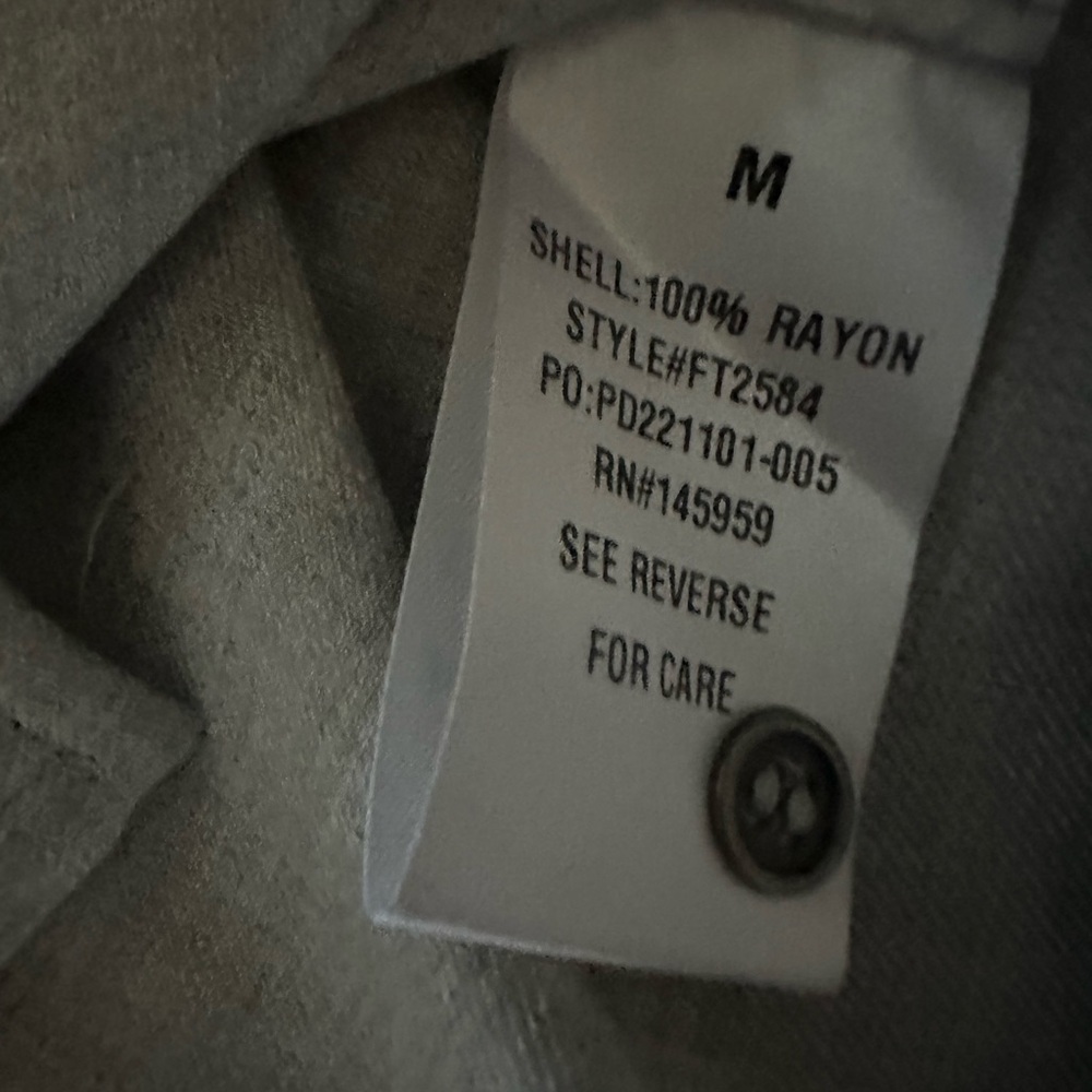Elegant Button Down Shirt - Picture 4 of 9